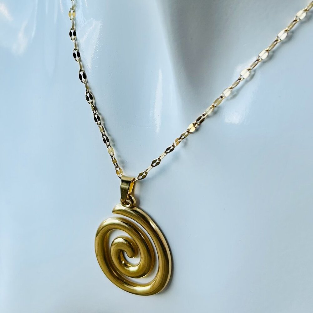 18K Gold Plated Spiral Necklace